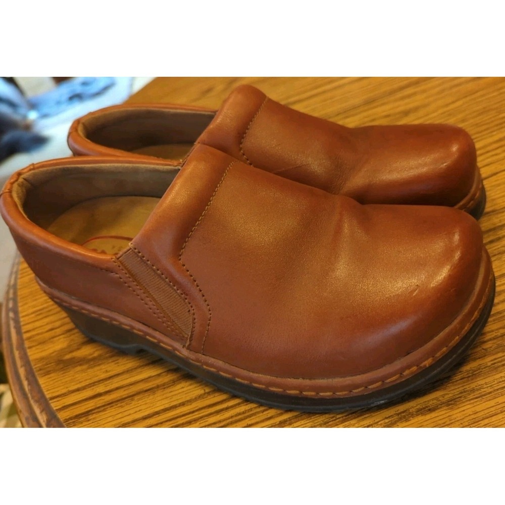 KLOGS Slip-On Shoes - Brown Leather Comfort & Slip Resistant Women's Size 10.5 W